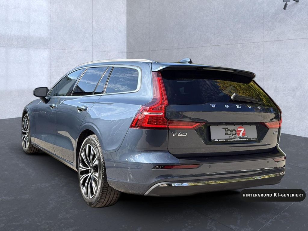 Volvo V60 2022 г. Синий, пробег 55750 км