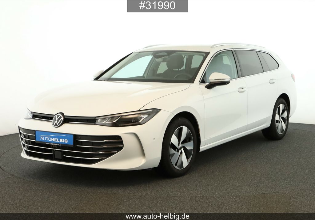 Volkswagen PASSAT VARIANT 2024 г. Белый, пробег 31100 км