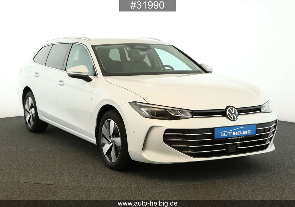 Volkswagen PASSAT VARIANT 2024 г. Белый, пробег 31100 км