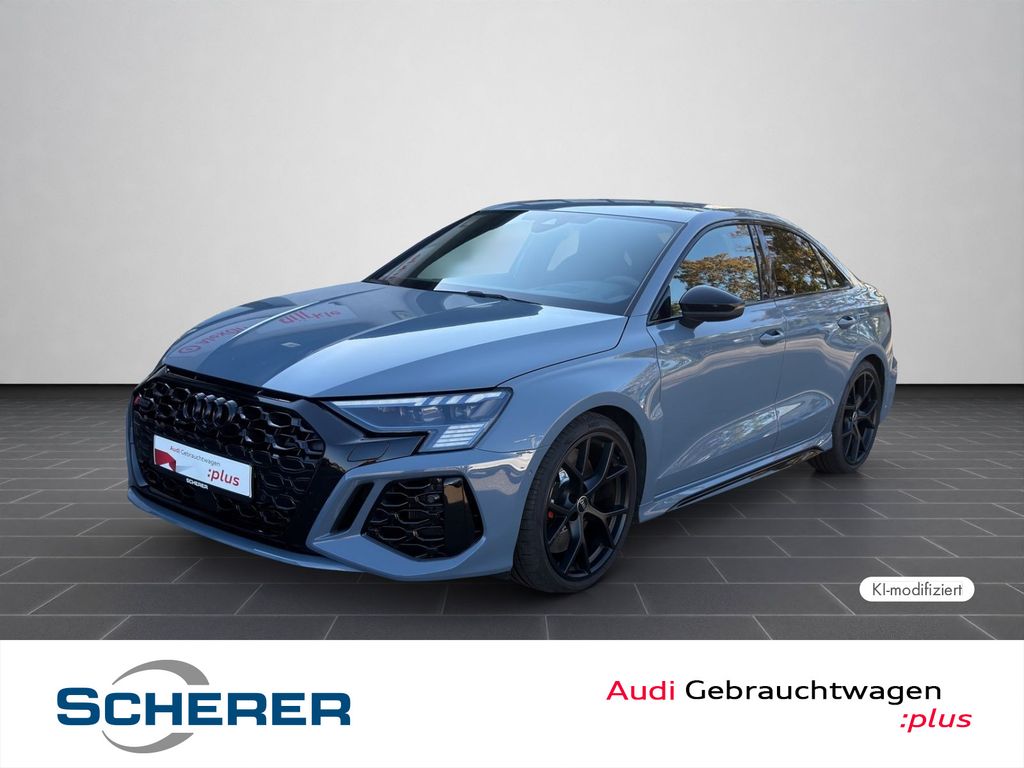 Audi RS3 2023 г. Серый, пробег 40927 км