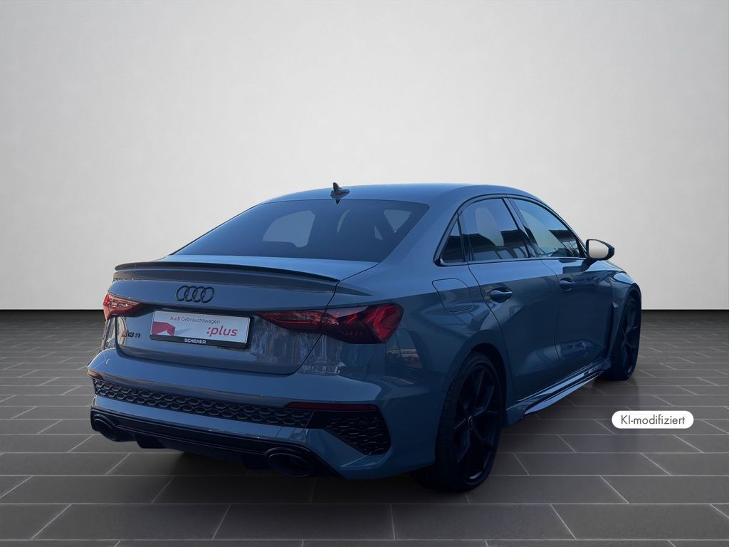 Audi RS3 2023 г. Серый, пробег 40927 км