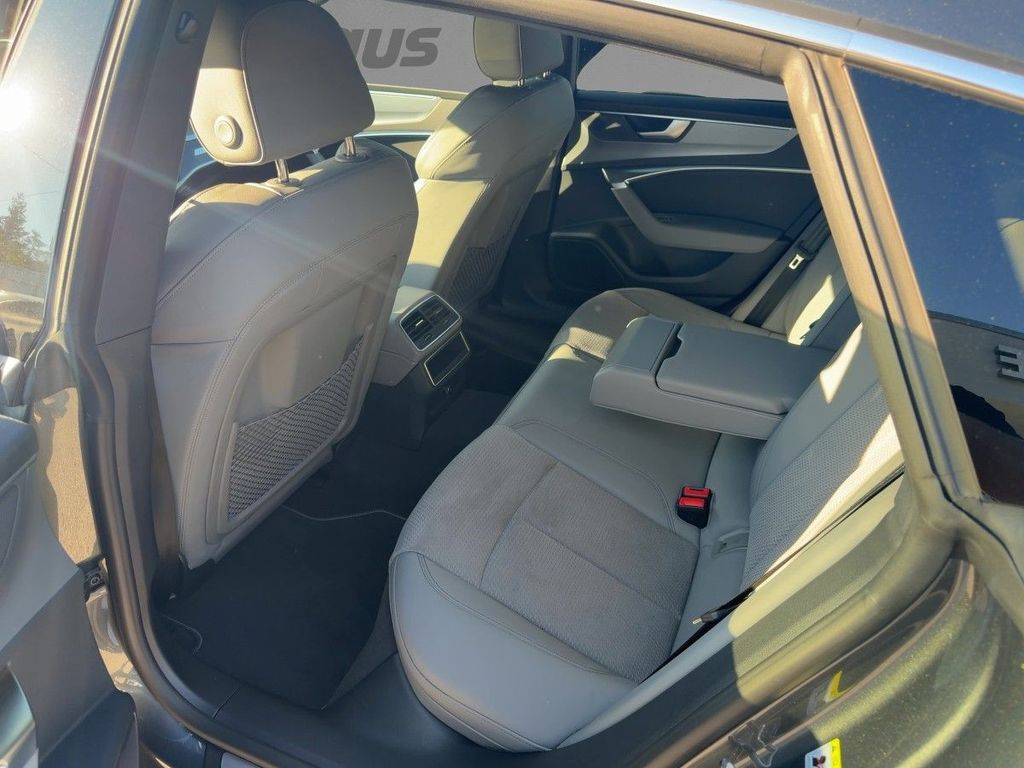 Audi A7 2023 г. Серый, пробег 59474 км