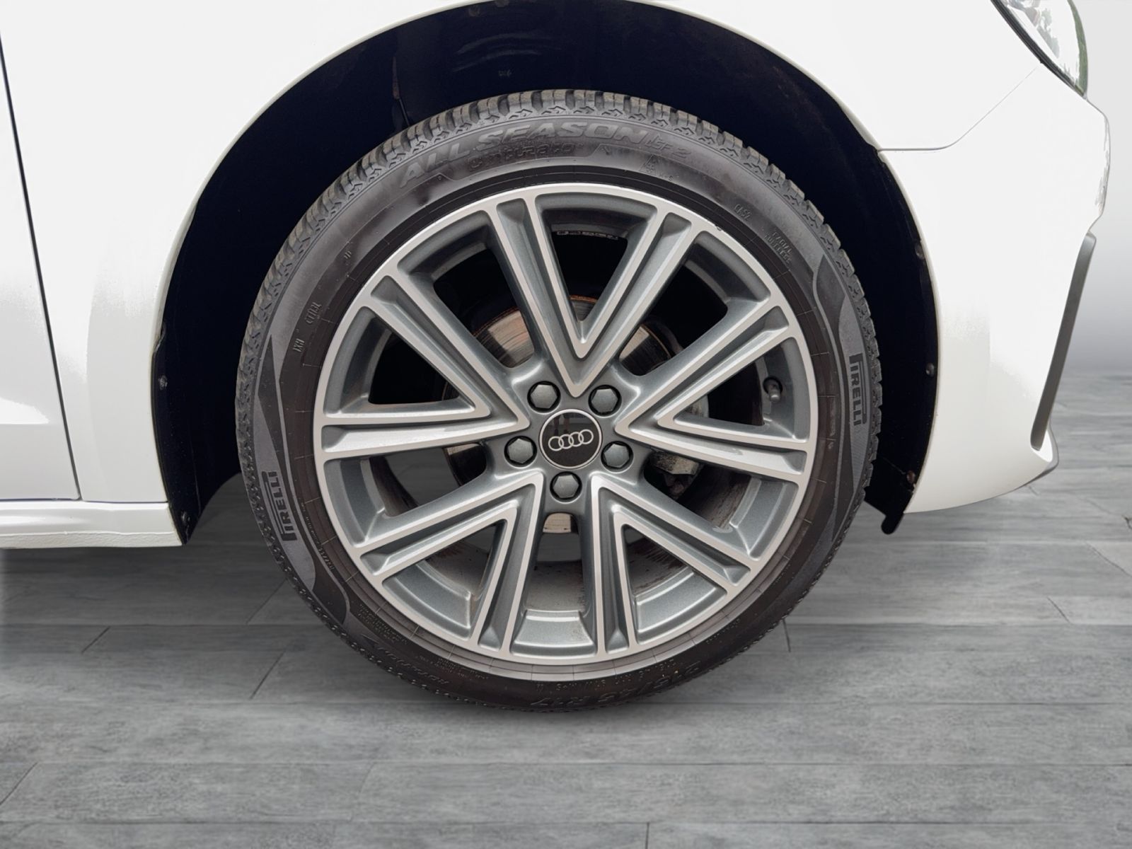 Audi A1 2022 г. Белый, пробег 38111 км