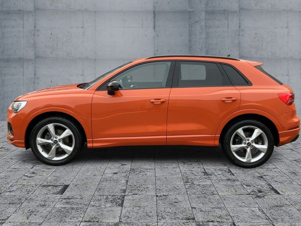 Audi Q3 2023 г. Оранжевый, пробег 37767 км
