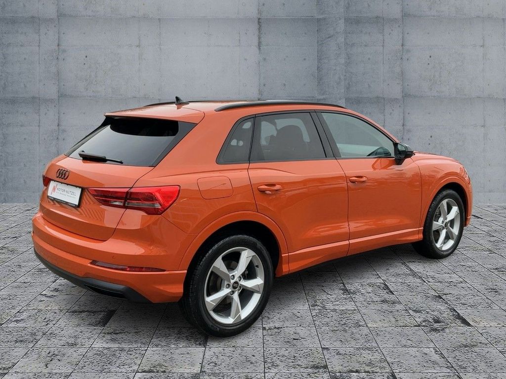 Audi Q3 2023 г. Оранжевый, пробег 37767 км