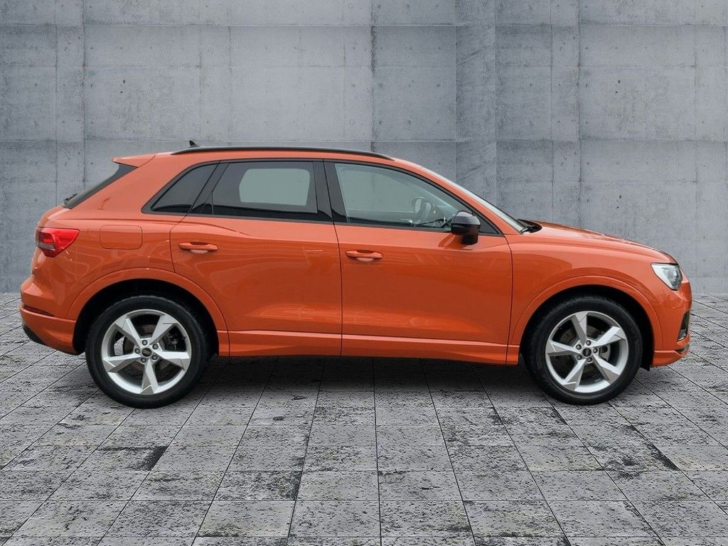Audi Q3 2023 г. Оранжевый, пробег 37767 км