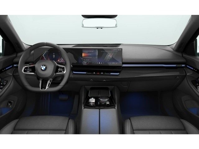BMW 520 2025 г. Белый, пробег 25530 км