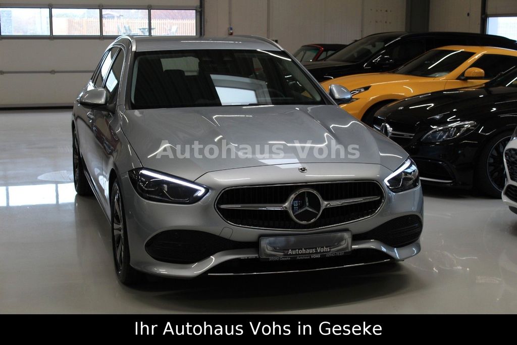 Mercedes-Benz C 200 2023 г. Серебристый, пробег 38999 км