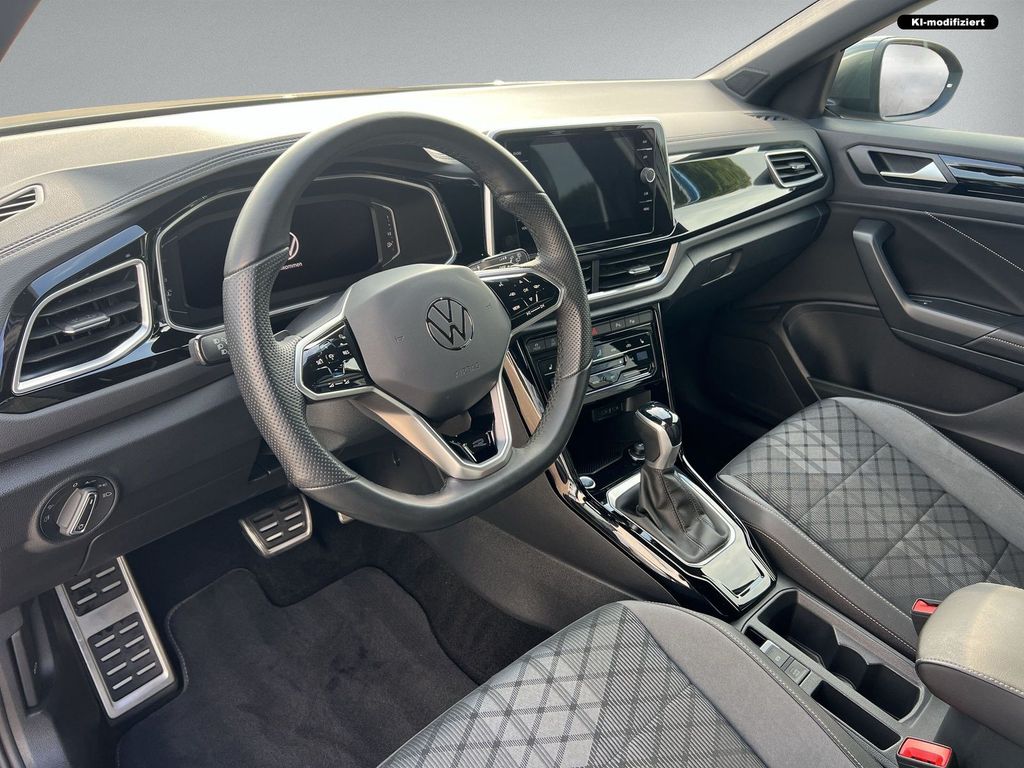 Volkswagen T-Roc 2022 г. Серый, пробег 22930 км