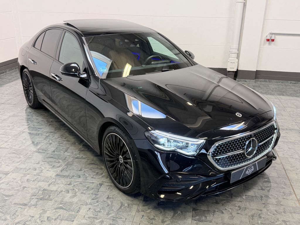 Mercedes-Benz E 220 2024 г. Чёрный, пробег 32000 км
