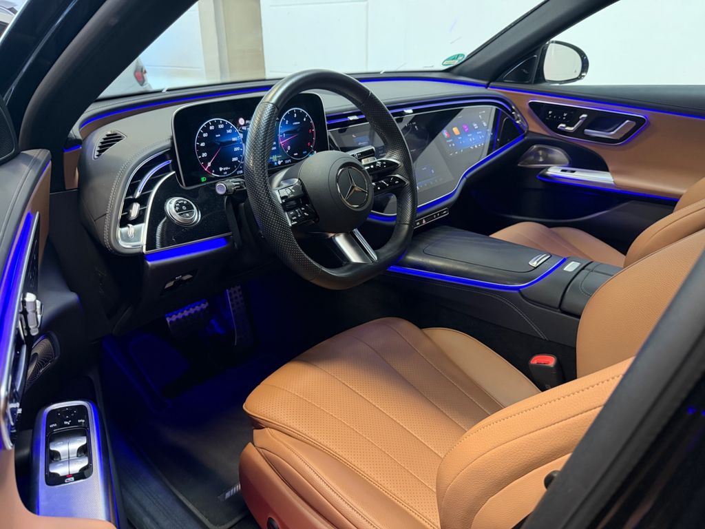 Mercedes-Benz E 220 2024 г. Чёрный, пробег 32000 км