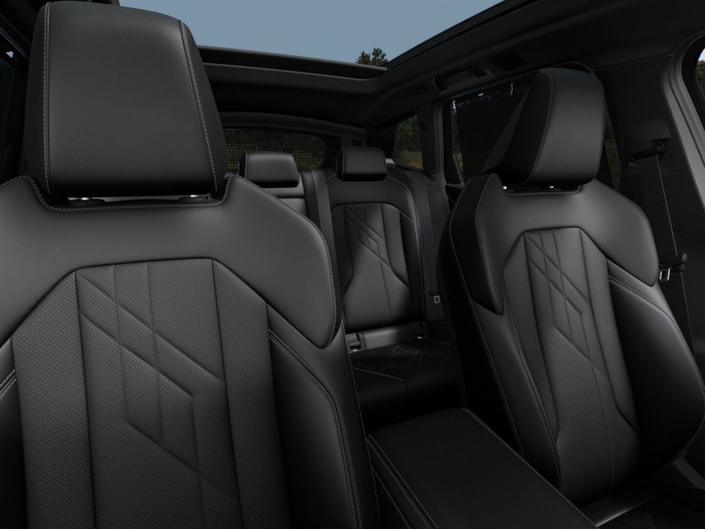 BMW X3 2025 г. Белый, пробег 16852 км