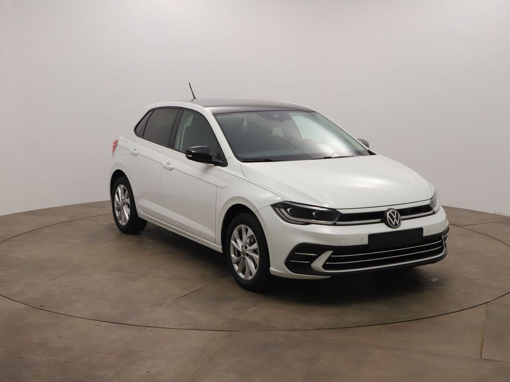Volkswagen Polo 2022 г. Белый, пробег 28138 км