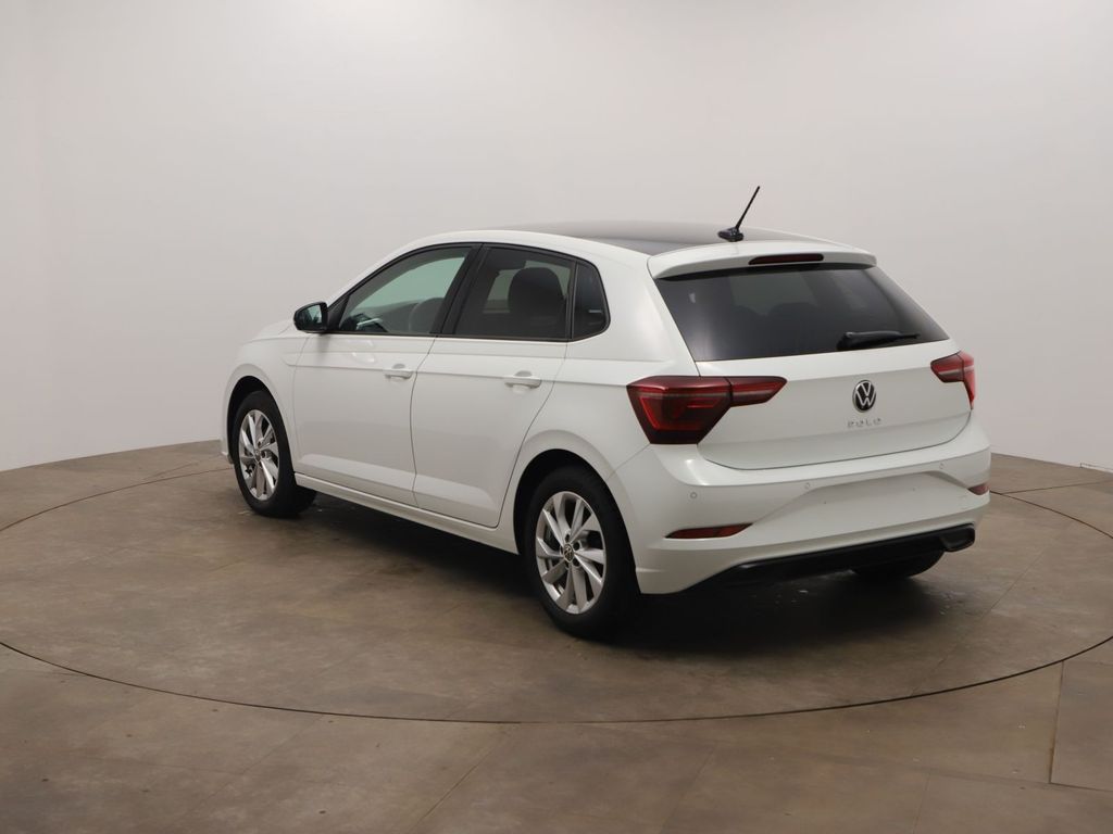 Volkswagen Polo 2022 г. Белый, пробег 28138 км