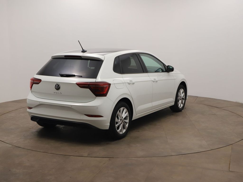 Volkswagen Polo 2022 г. Белый, пробег 28138 км