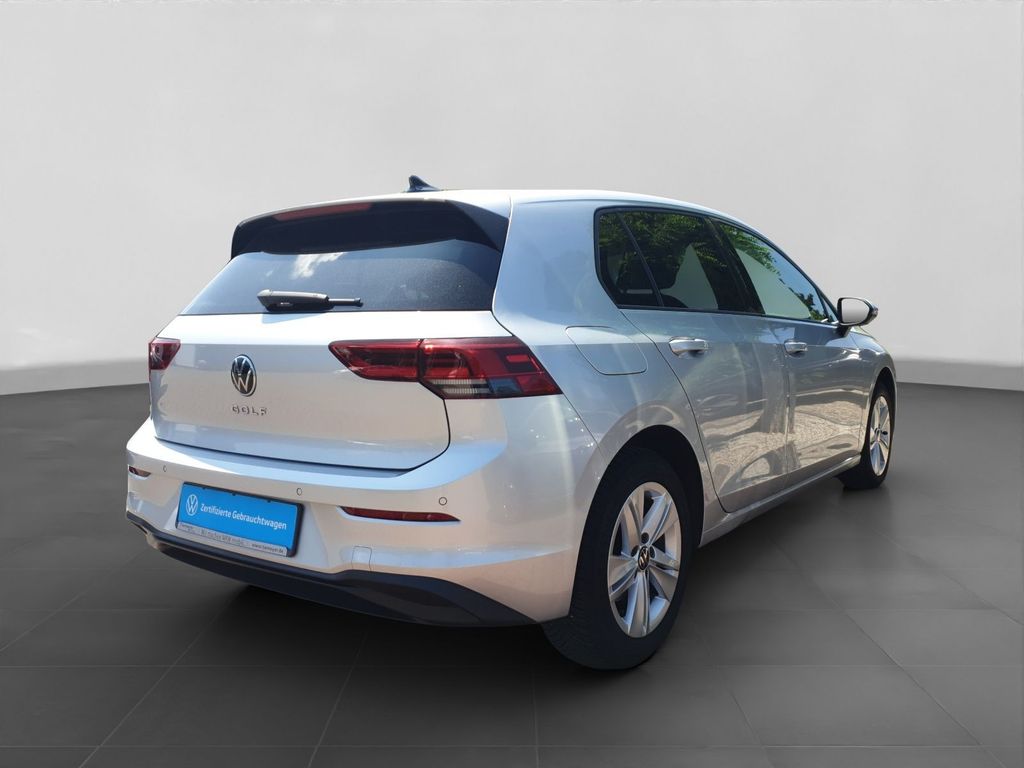Volkswagen Golf 2022 г. Серебристый, пробег 48850 км