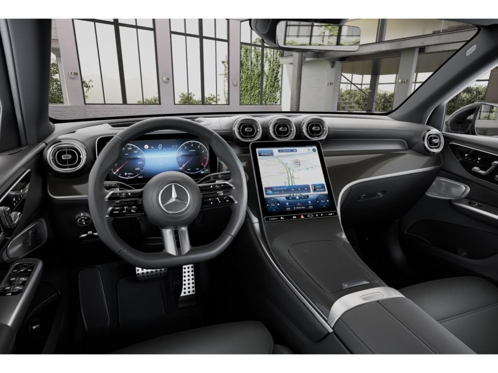 Mercedes-Benz GLC 300 2023 г. Чёрный, пробег 29560 км