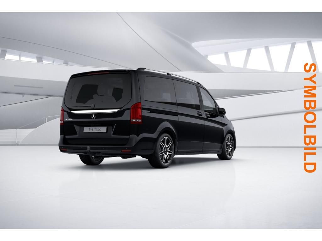 Mercedes-Benz V 300 2023 г. Чёрный, пробег 46500 км