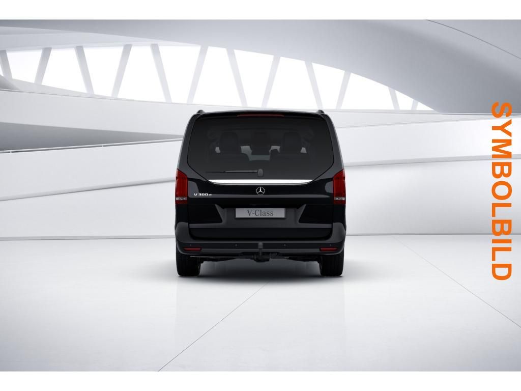 Mercedes-Benz V 300 2023 г. Чёрный, пробег 46500 км
