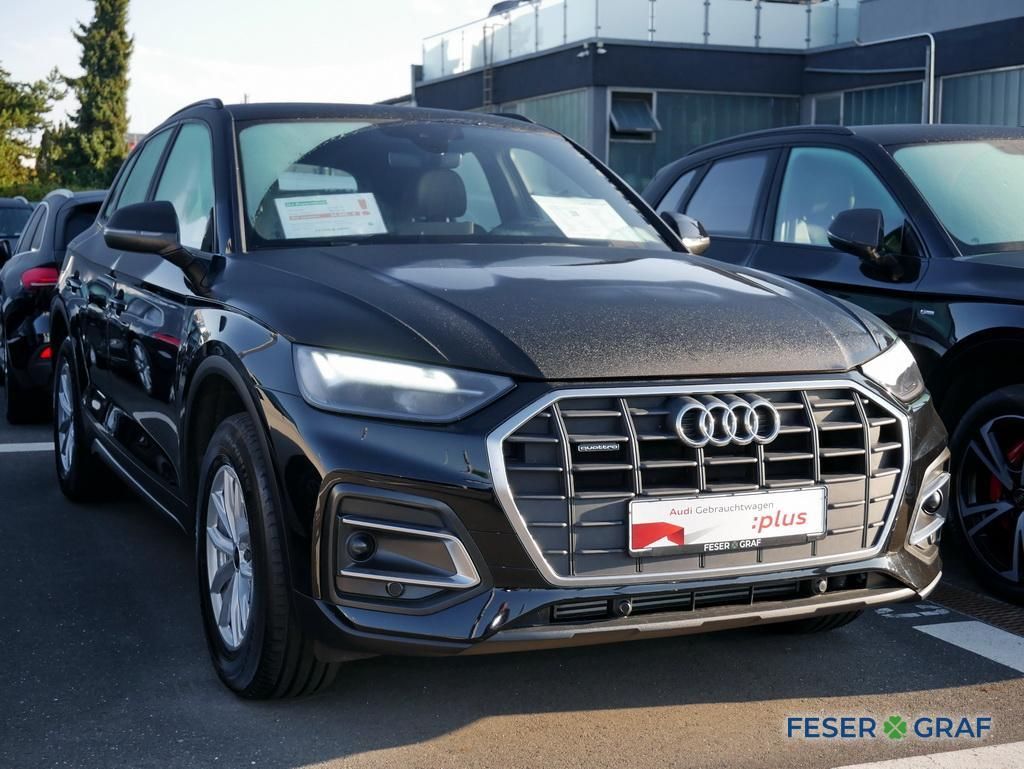 Audi Q5 2023 г. Чёрный, пробег 35150 км