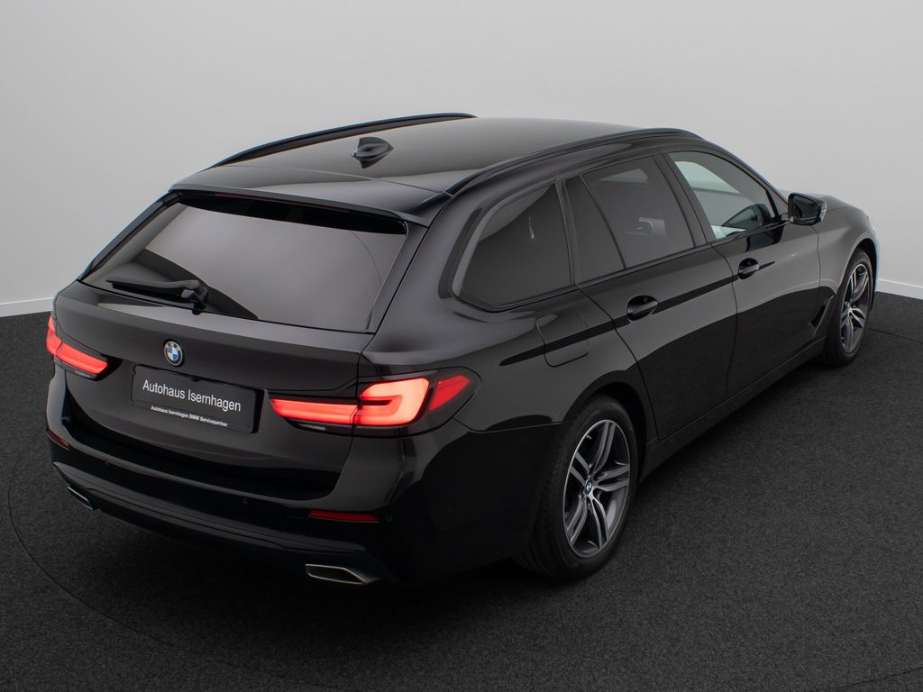 BMW 520 2023 г. Чёрный, пробег 59870 км