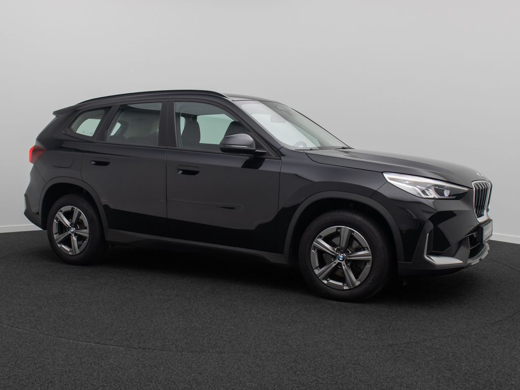 BMW X1 2023 г. Чёрный, пробег 56017 км