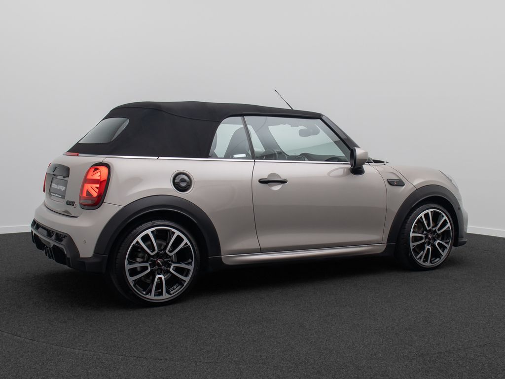 Mini COOPER S CABRIO 2023 г. Серый, пробег 22084 км