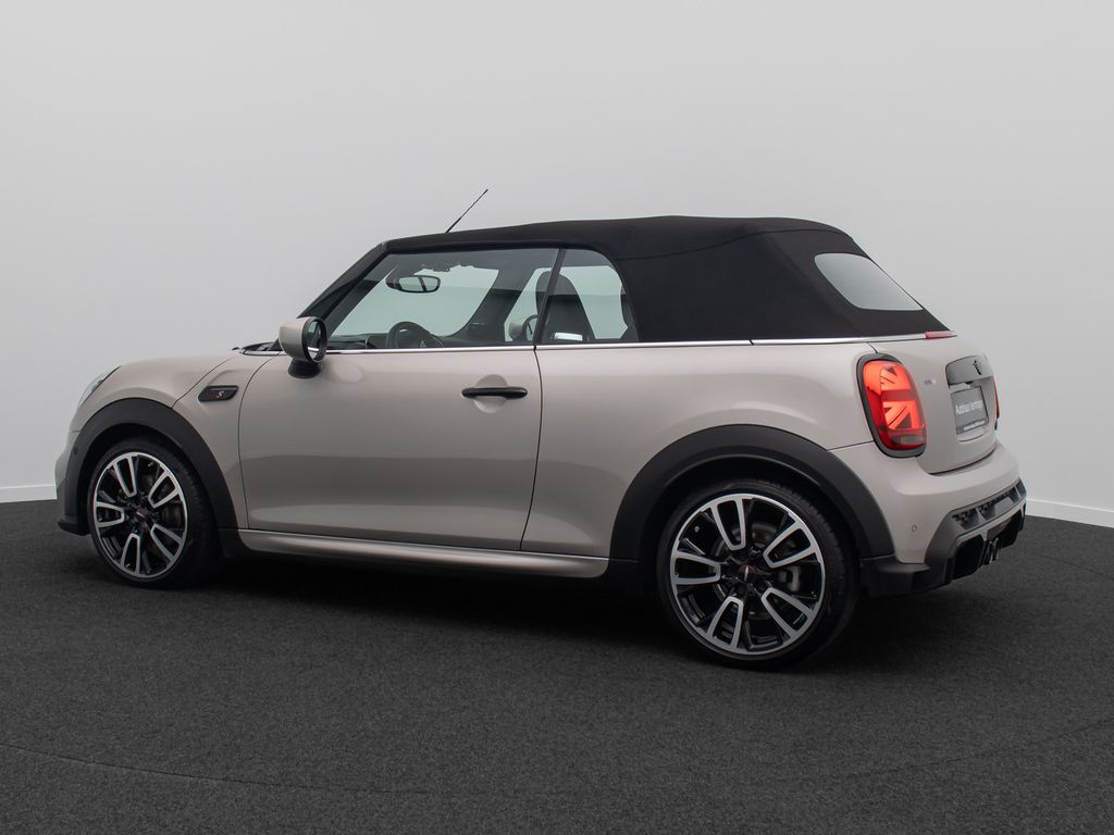 Mini COOPER S CABRIO 2023 г. Серый, пробег 22084 км