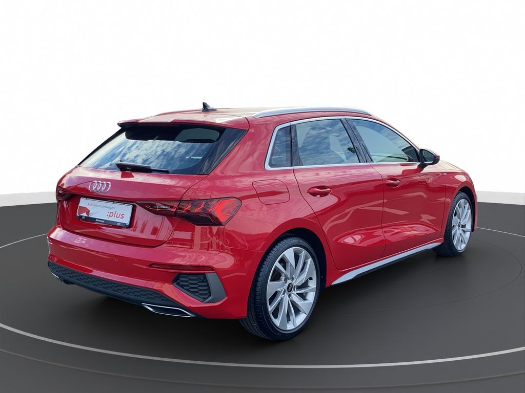 Audi A3 2022 г. Красный, пробег 40133 км