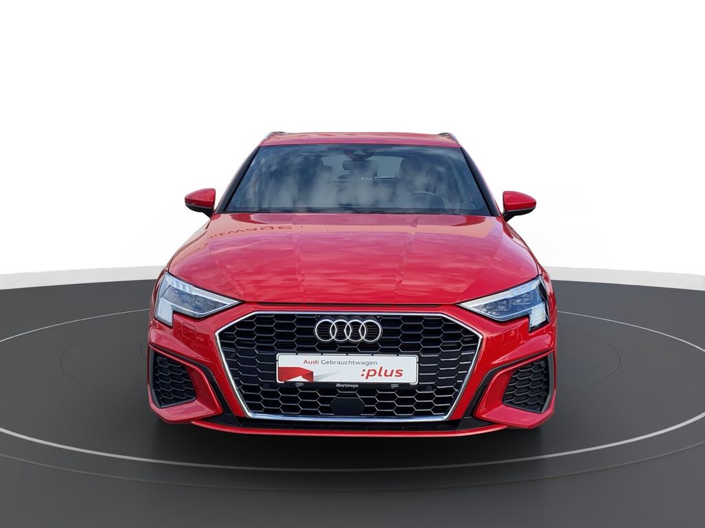 Audi A3 2022 г. Красный, пробег 40133 км