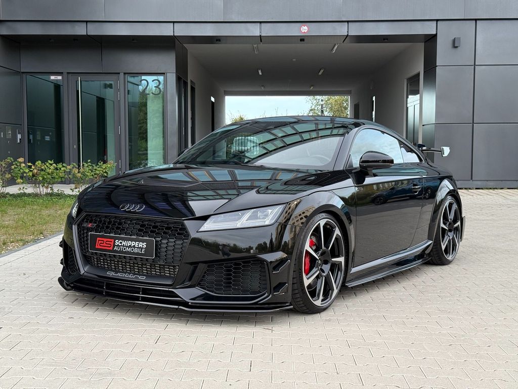 Audi TT RS 2023 г. Чёрный, пробег 19928 км