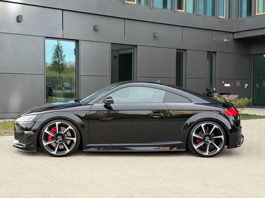 Audi TT RS 2023 г. Чёрный, пробег 19928 км