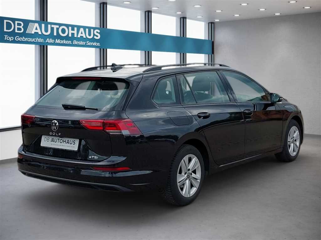 Volkswagen Golf 2024 г. Чёрный, пробег 22199 км