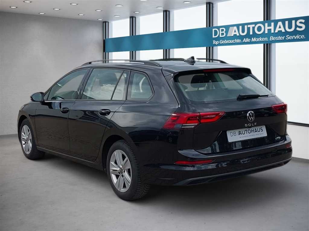 Volkswagen Golf 2024 г. Чёрный, пробег 22199 км