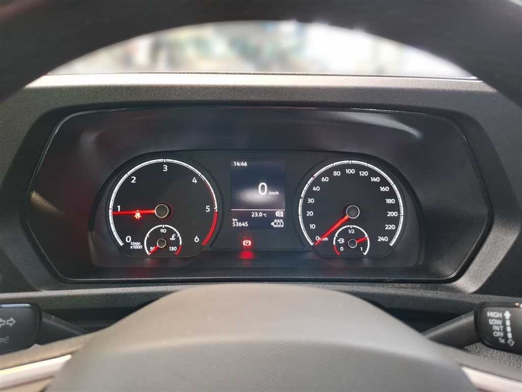 Volkswagen Caddy 2023 г. Чёрный, пробег 53644 км
