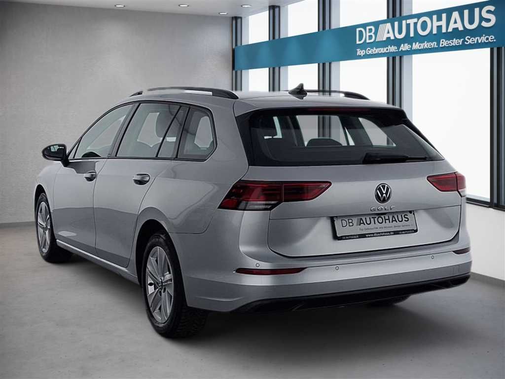 Volkswagen Golf 2022 г. Серебристый, пробег 43339 км