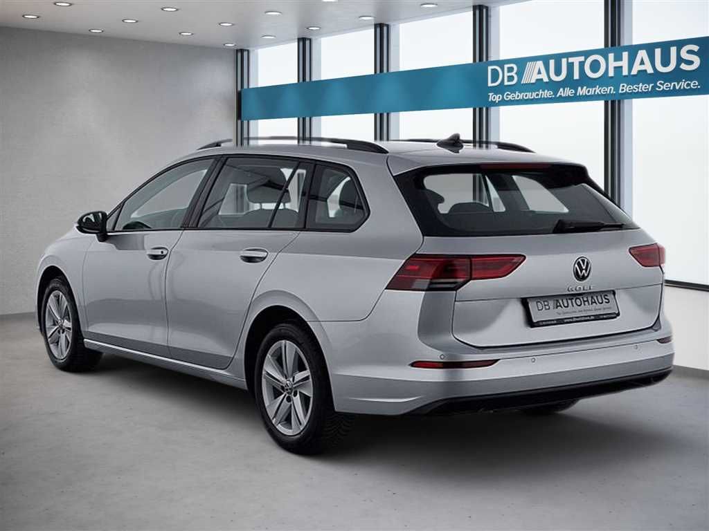 Volkswagen Golf 2024 г. Серебристый, пробег 36932 км