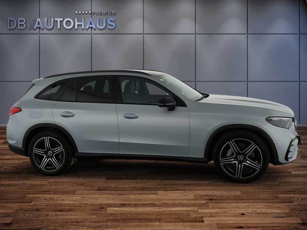 Mercedes-Benz GLC 300 2024 г. Серебристый, пробег 39631 км