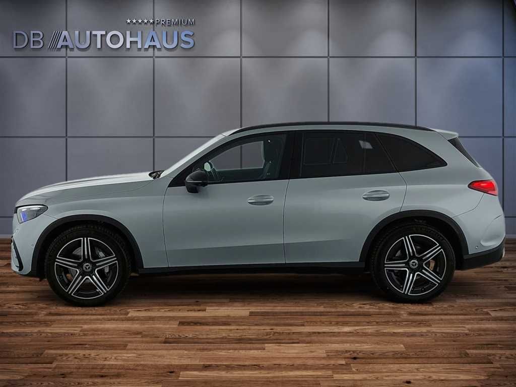 Mercedes-Benz GLC 300 2024 г. Серебристый, пробег 39631 км