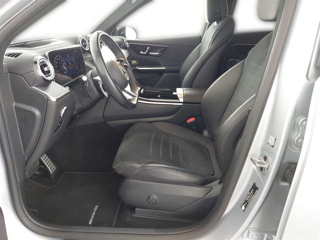 Mercedes-Benz GLC 300 2024 г. Серебристый, пробег 39631 км