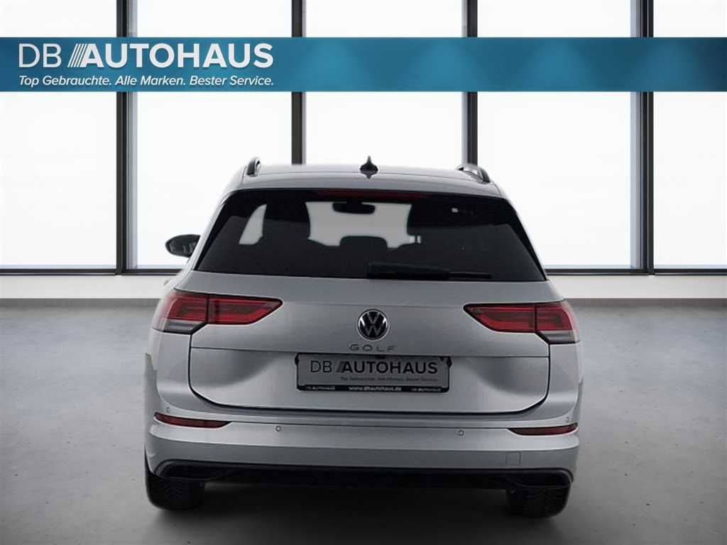 Volkswagen Golf 2024 г. Серебристый, пробег 19624 км