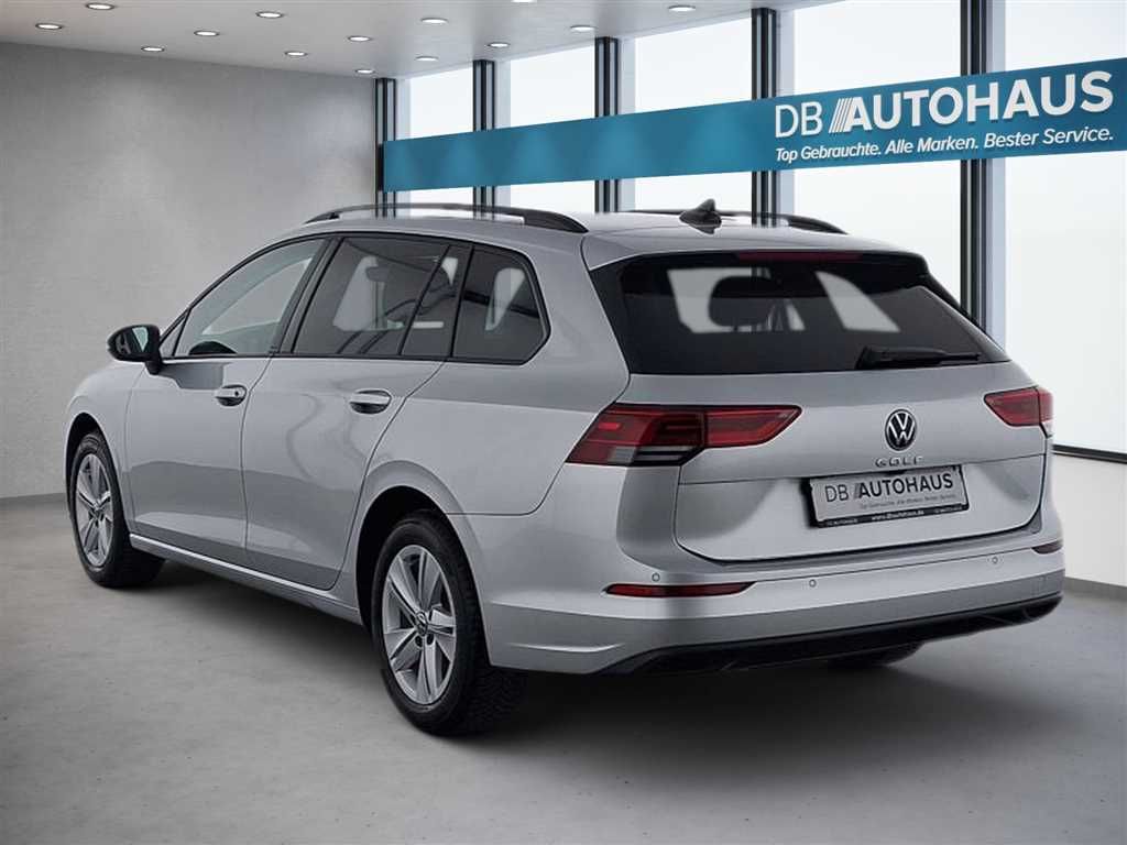 Volkswagen Golf 2024 г. Серебристый, пробег 19624 км