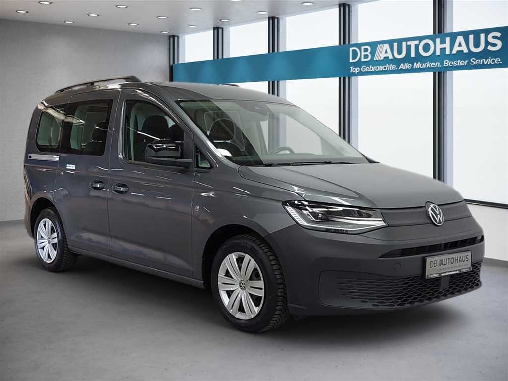 Volkswagen Caddy 2023 г. Серый, пробег 48624 км