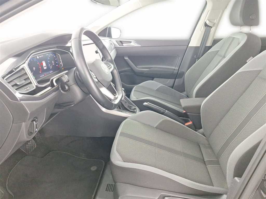 Volkswagen Polo 2024 г. Чёрный, пробег 40418 км