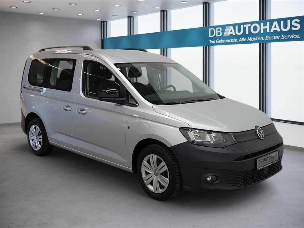 Volkswagen Caddy 2024 г. Серебристый, пробег 56432 км