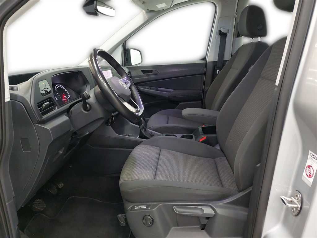 Volkswagen Caddy 2024 г. Серебристый, пробег 56432 км