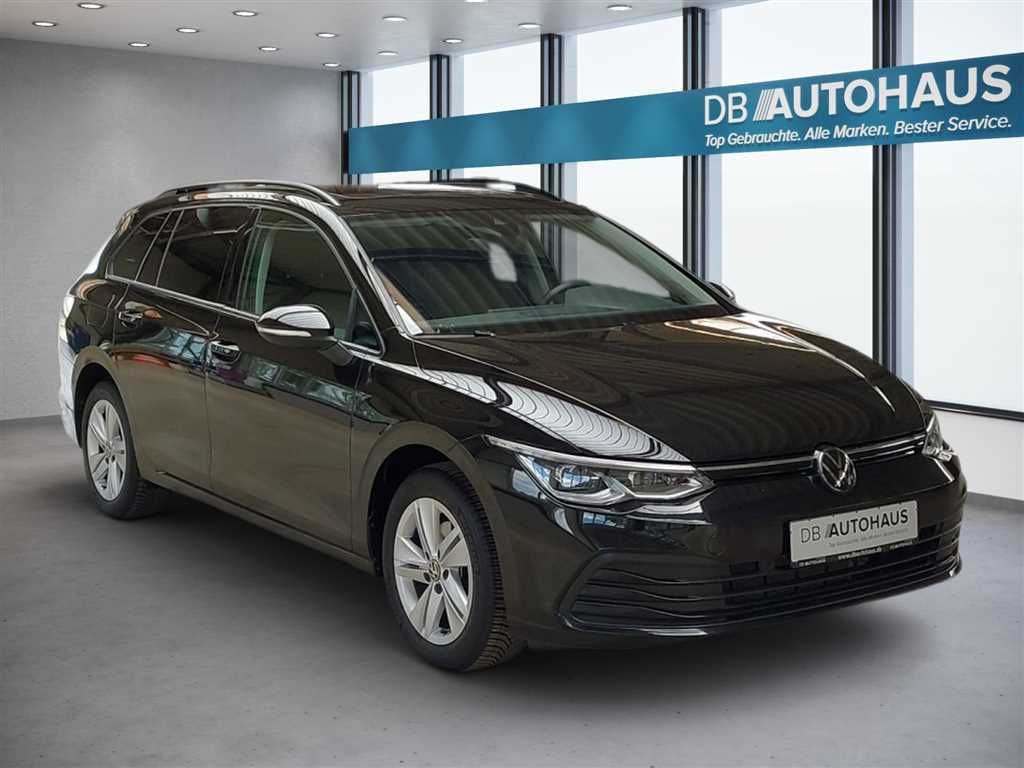 Volkswagen Golf 2024 г. Чёрный, пробег 23299 км
