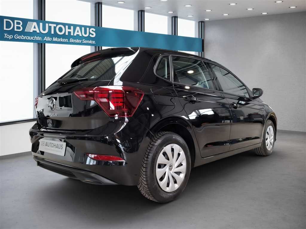 Volkswagen Polo 2024 г. Чёрный, пробег 40589 км