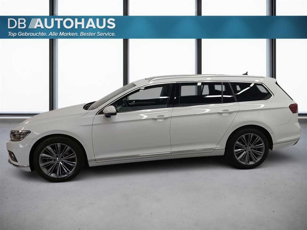 Volkswagen PASSAT VARIANT 2023 г. Белый, пробег 56466 км