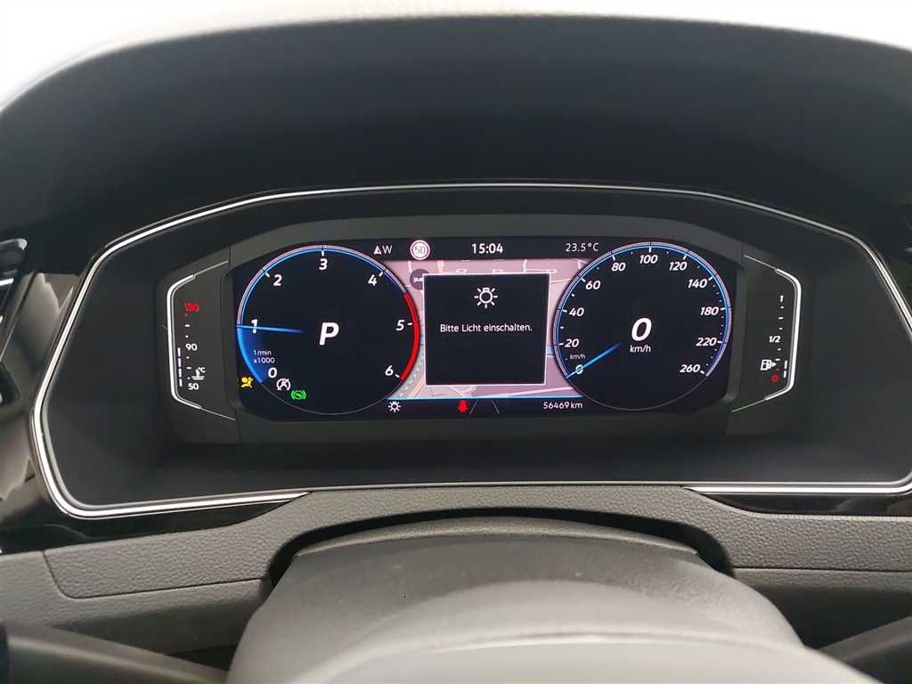 Volkswagen PASSAT VARIANT 2023 г. Белый, пробег 56466 км